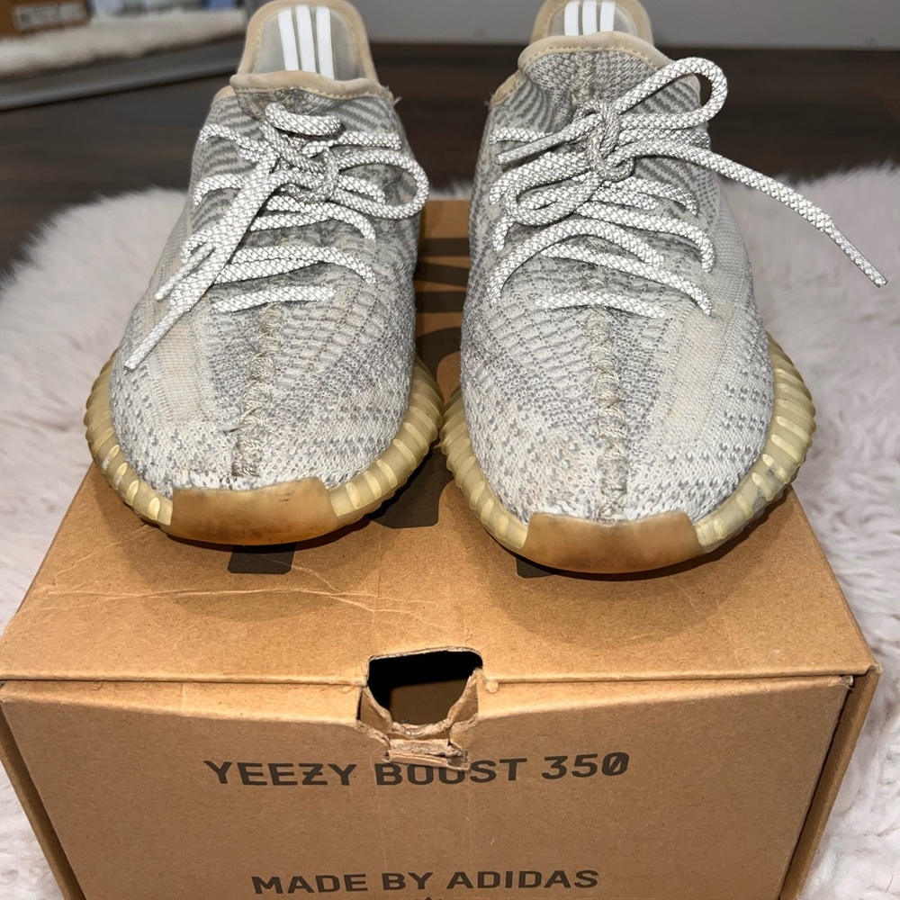 adidas Yeezy Boost 350 v2